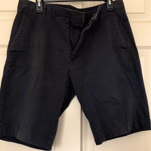 Calvin Klein 33x30 Gray/Black shorts